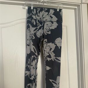 Vuori super soft Floral Print Leggings